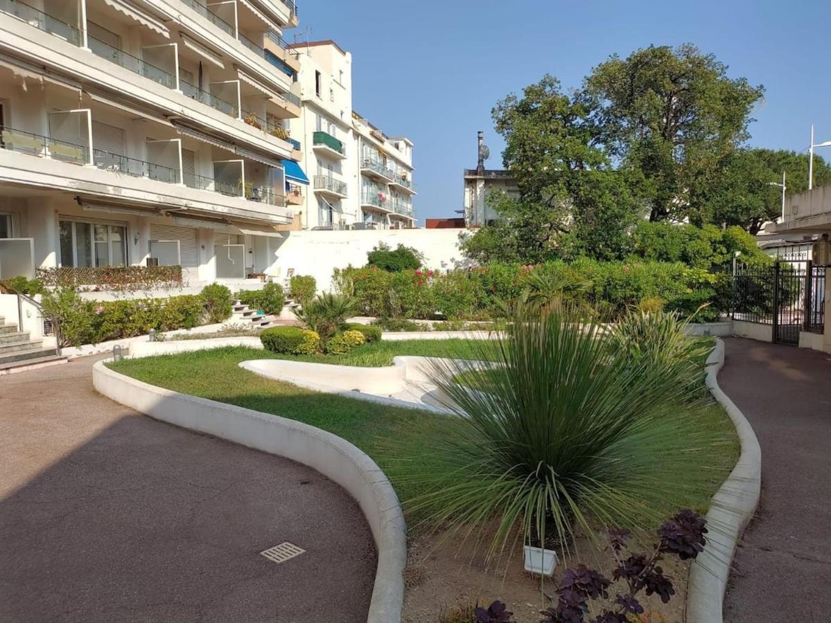 Апартаменты Flat In Juan Антиб Экстерьер фото